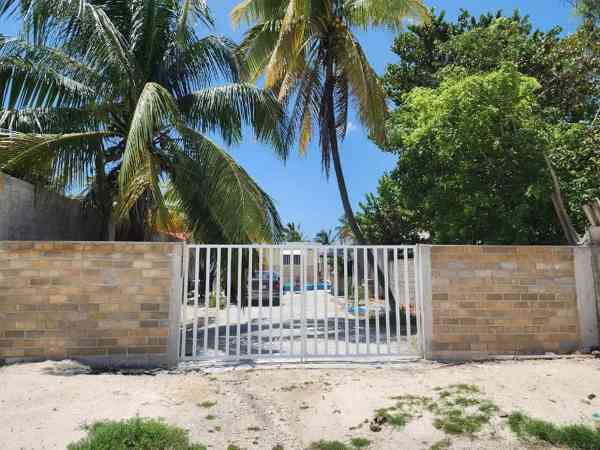 Casa "Las Conchitas" con piscina (foto 7)